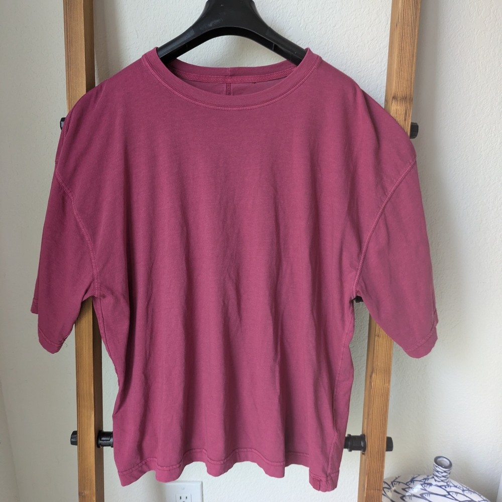 We The Free Women's Fuchsia Short Sleeve Top - Size S P
